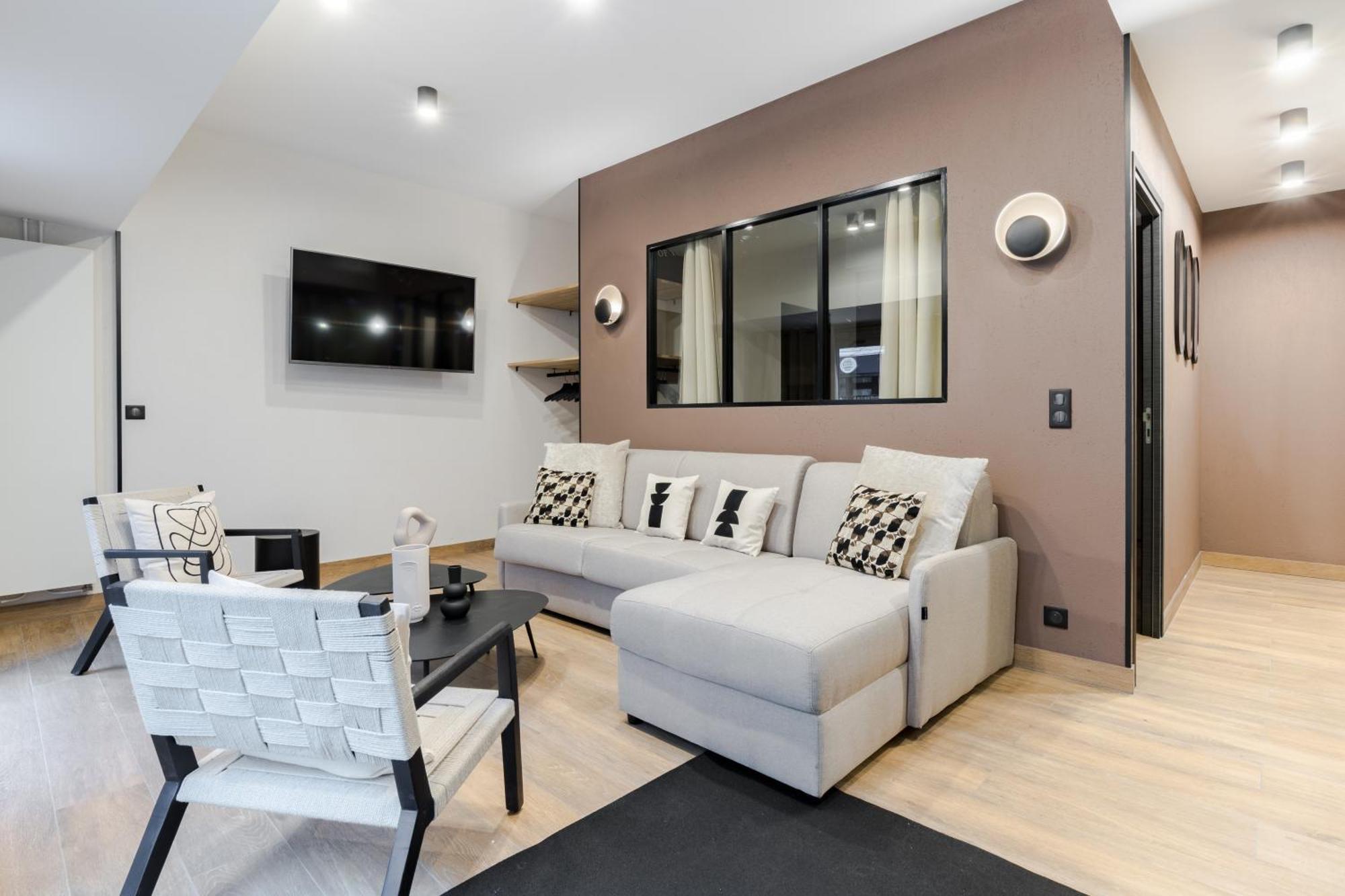 Hsh Parmentier-couronnes I Design 6p-2br Parigi